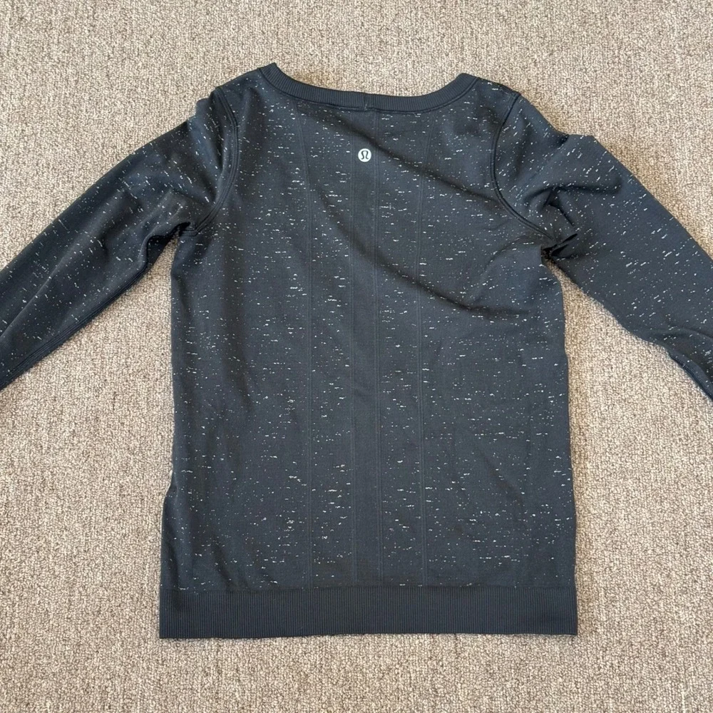 Lululemon Swiftly Tech Long Sleeve Crew Black White Speckled Space‎ Dye Top
